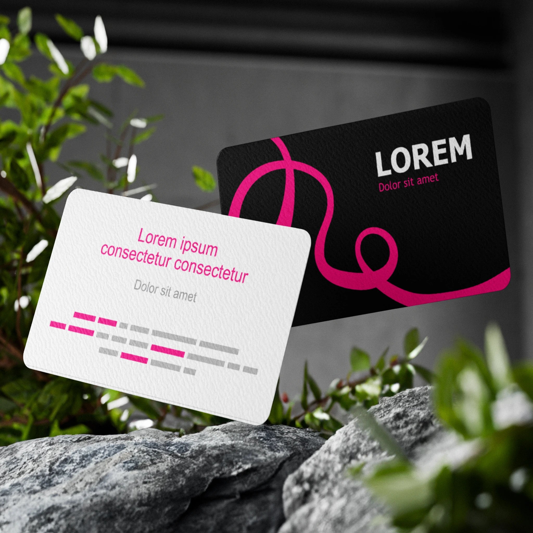 Black & Pink Business Cards – Sleek & Professional