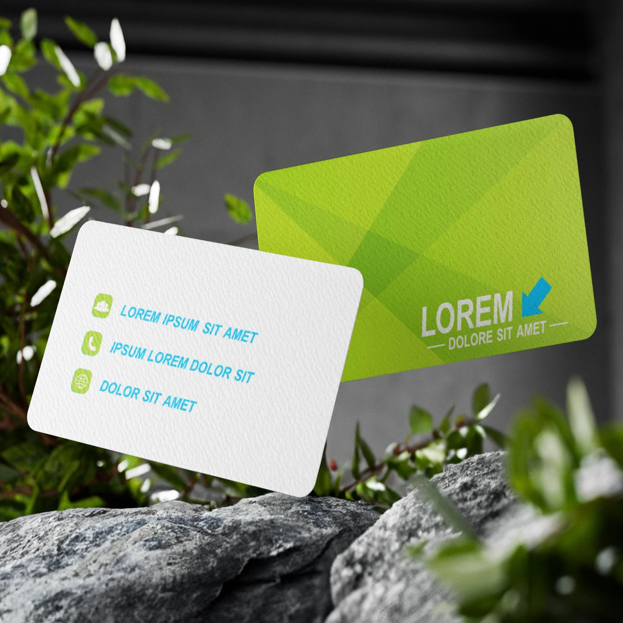Vibrant Green Business Cards – Modern & Professional Design
