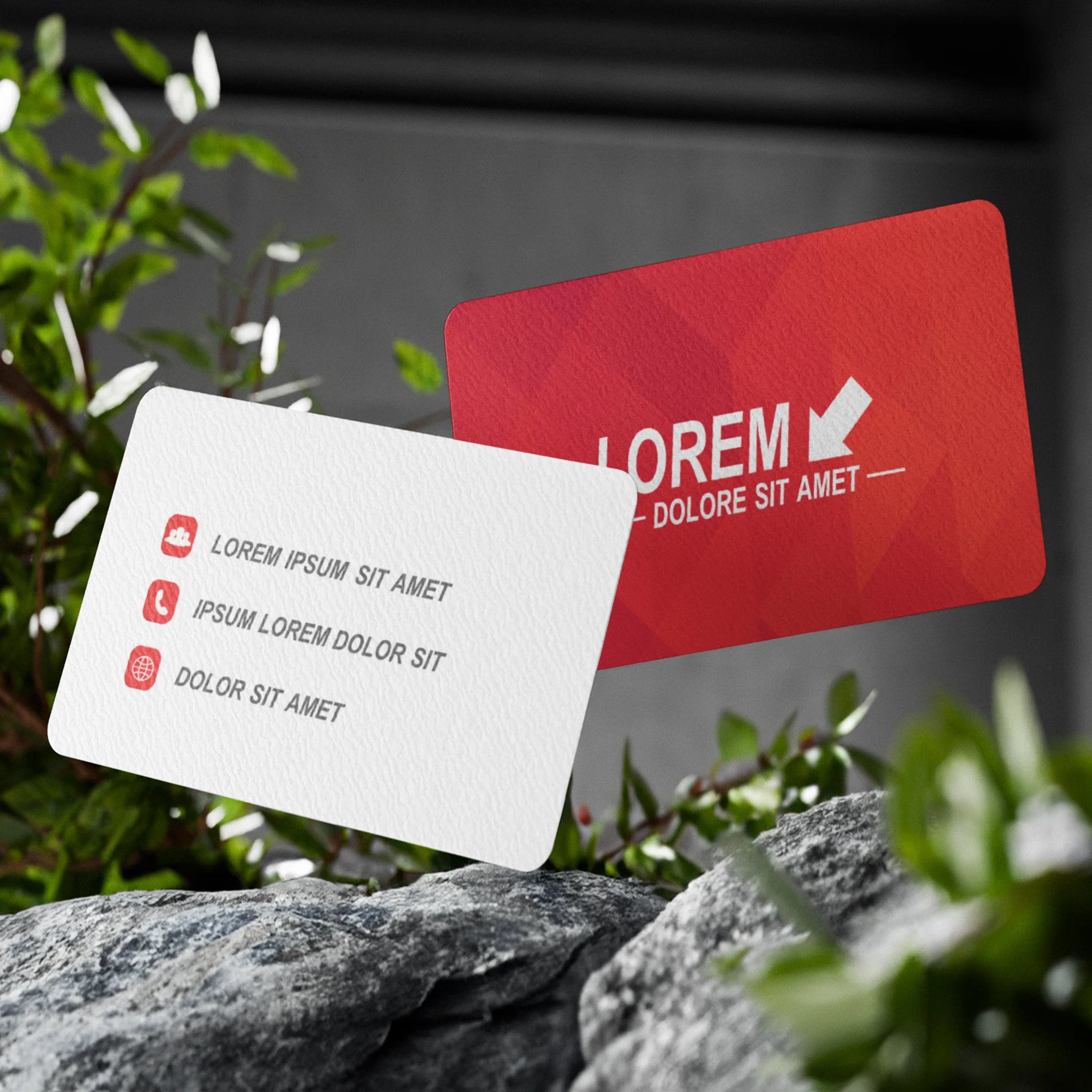 Bold Red Business Cards – Modern & Eye-Catching